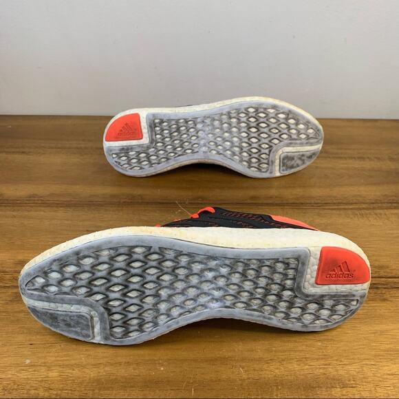 Adidas Pureboost Reveal Black Orange Mens Running Shoe
Size 8.5 - Picture 8 of 9